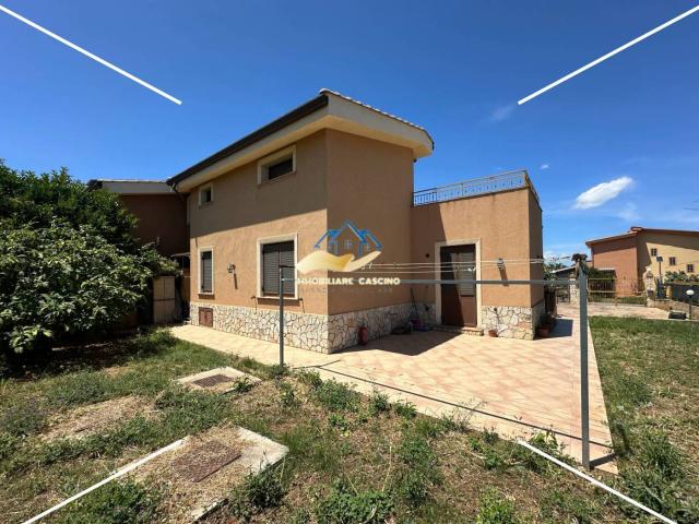 Villa bifamiliare Strada Comunale Chiesazza Sperone, Torre Colonna Sperone, Altavilla Milicia