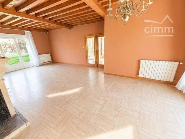 VILLA BON EMPLACEMENT 4 CHAMBRES