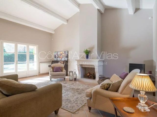 Villa Bougainvillea