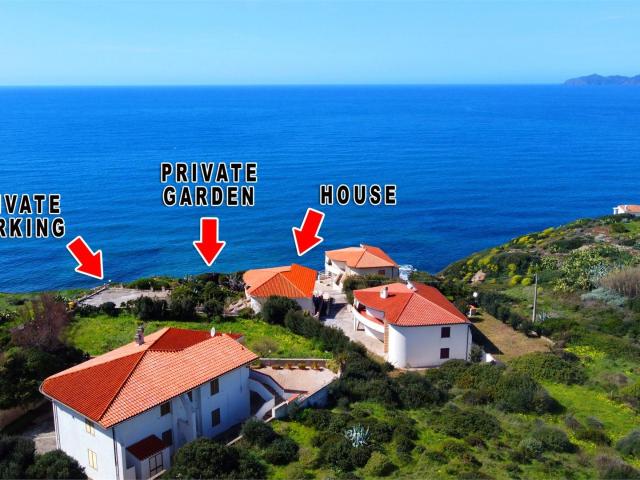 Villa Blu Mediterraneo 272m² Magomadas