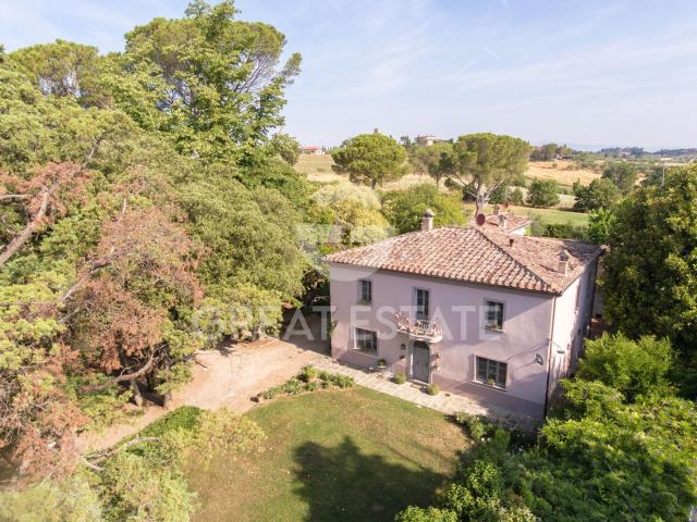 Villa Bussotti 435m² Foiano della Chiana