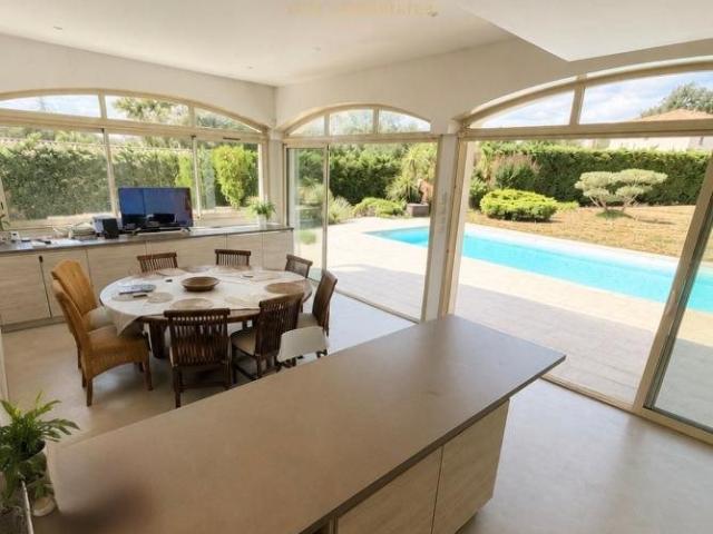 Villa Carbon Blanc 250m² Carbon Blanc