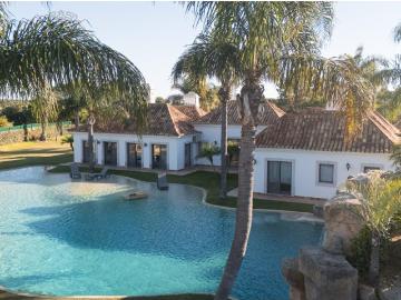 Villa Cascade para Arrendamento Anual a 5 minutos da Quinta do Lago