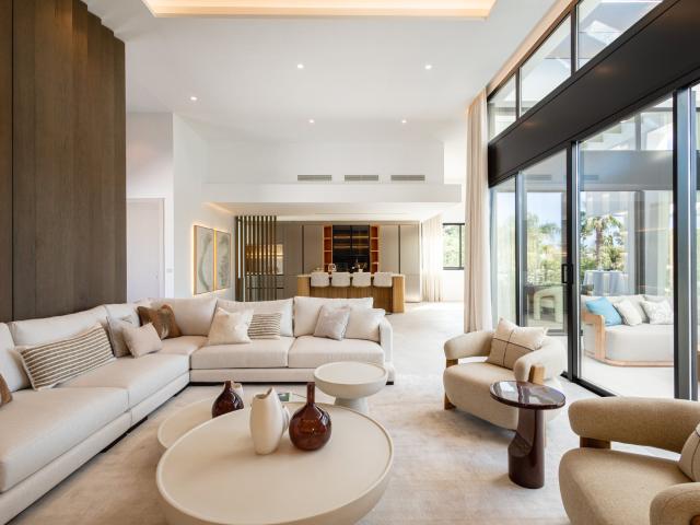 Villa Casia es una elegante villa de obra nueva de 4 dormito. 710m² Marbella