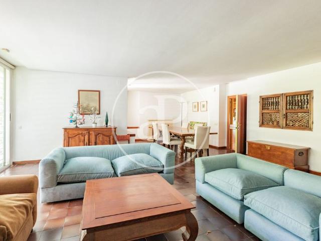 Villa / Chalet de 1019 m2 en venta en Pozuelo de Alarcón, España