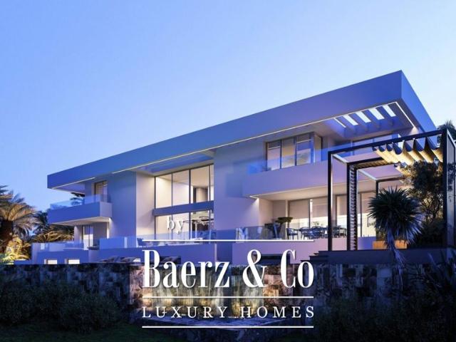 Villa / Chalet de 1038 m2 en venta en Marbella, España