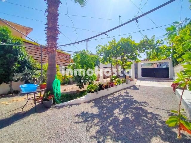 Villa / Chalet de 117 m2 en venta en Alfaz del Pi, España
