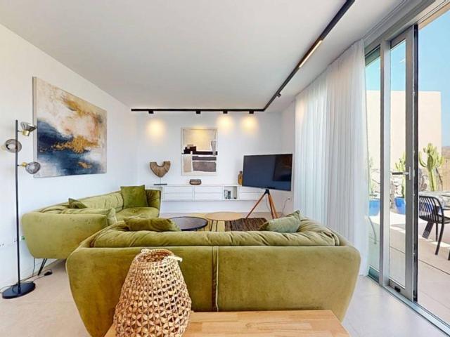 Villa / Chalet de 124 m2 en venta en San Bartolomé de Tirajana, Islas Canarias