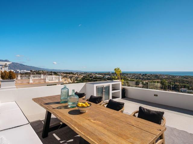 Villa / Chalet de 1466 m2 en venta en Marbella, España