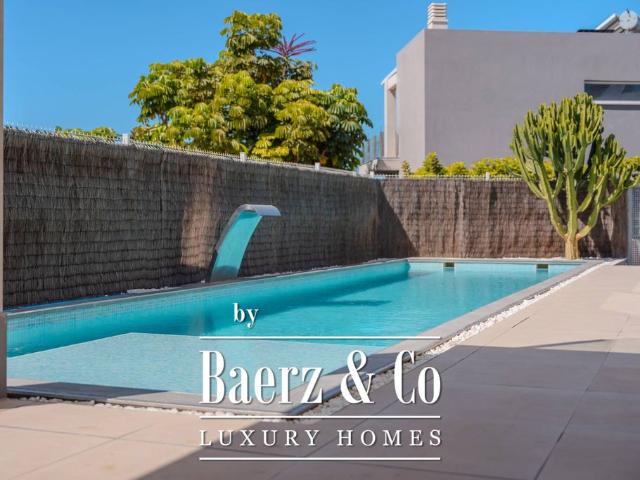 Villa / Chalet de 146 m2 en venta en Playa Paraiso, España