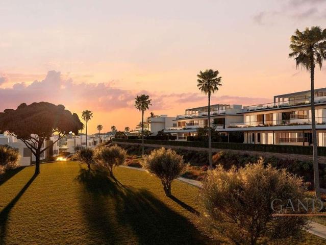 Villa / Chalet de 150 m2 en venta en Marbella, Andalucía