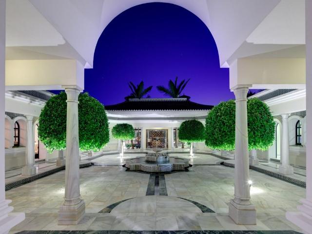 Villa / Chalet de 2000 m2 en alquiler Marbella, Andalucía
