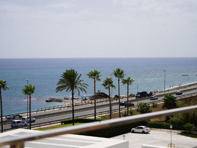 Villa / Chalet de 215 m2 en venta en El Faro, Andalucía