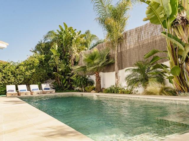 Villa / Chalet de 228 m2 en venta en Marbella, España