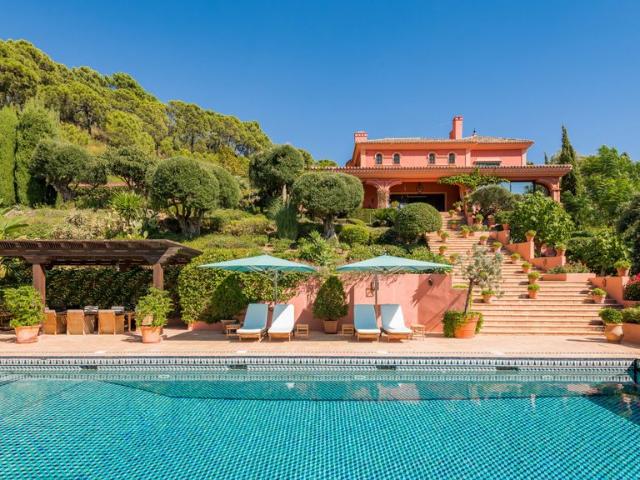Villa / Chalet de 2225 m2 en venta en Marbella, Andalucía
