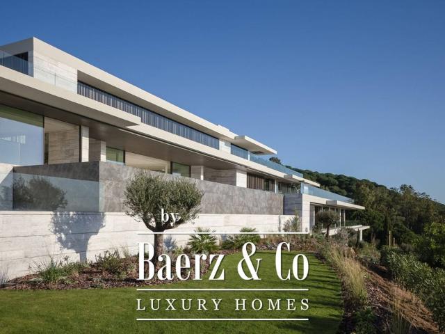 Villa / Chalet de 2338 m2 en venta en Sotogrande, España