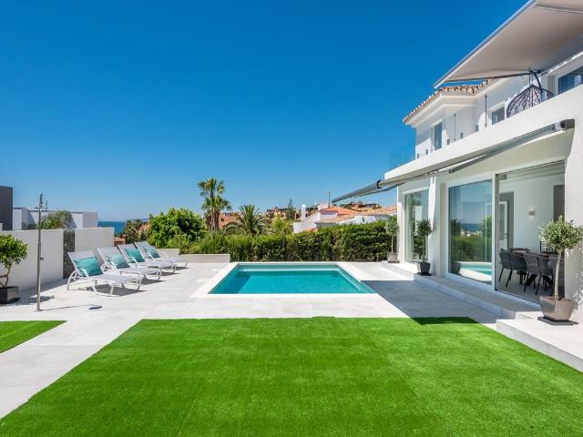 Villa / Chalet de 248 m2 en venta en Estepona, Marbella, Provincia de Málaga, Andalucía