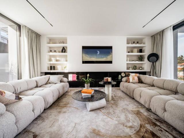 Villa / Chalet de 260 m2 en venta en Marbella, España