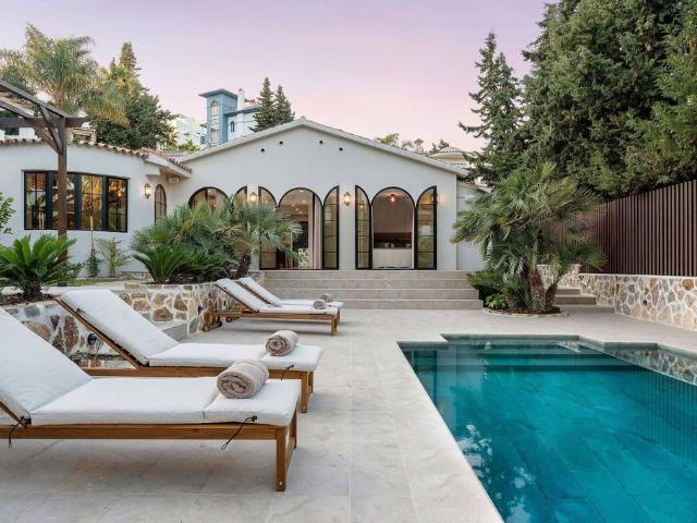 Villa / Chalet de 291 m2 en venta en Marbella, España