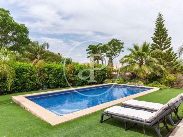Villa / Chalet de 291 m2 en venta en Bétera, España