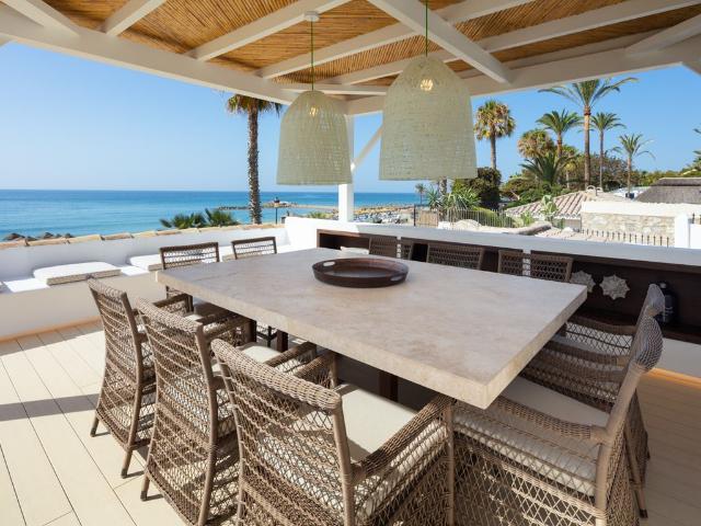 Villa / Chalet de 302 m2 en alquiler en Lomas de Marbella club, Marbella, Provincia de Málaga, Andalucía