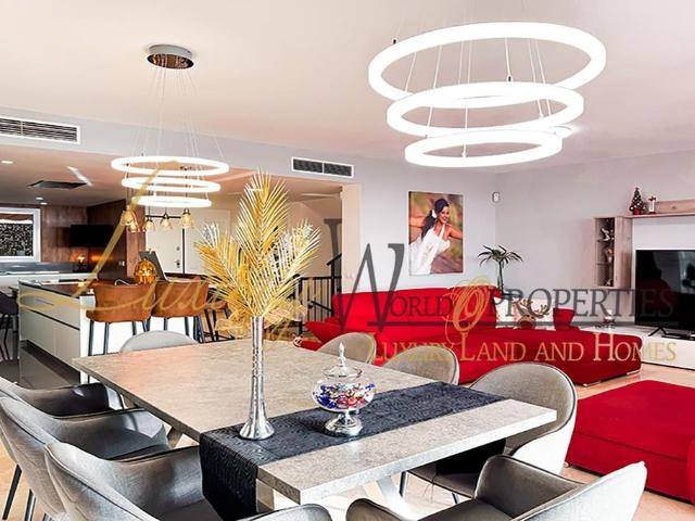 Villa / Chalet de 312 m2 en venta en Puerto Santiago, Canarias