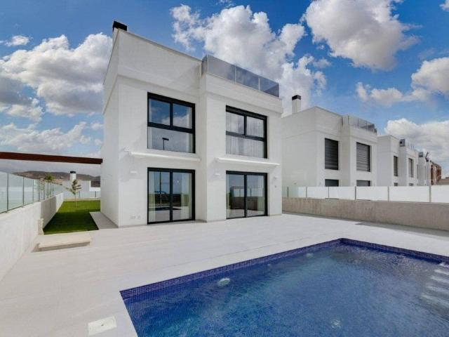 Villa / Chalet de 325 m2 en venta en Muchamiel, España