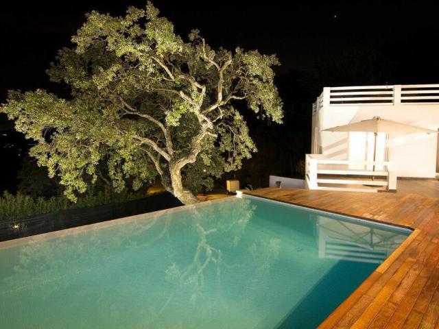 Villa / Chalet de 350 m2 en alquiler La Mairena, Urbanización Marbella Este, Provincia de Málaga, Andalucía