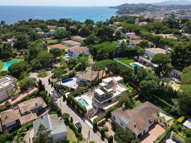 Villa / Chalet de 352 m2 en venta en Lloret de Mar, Cataluña