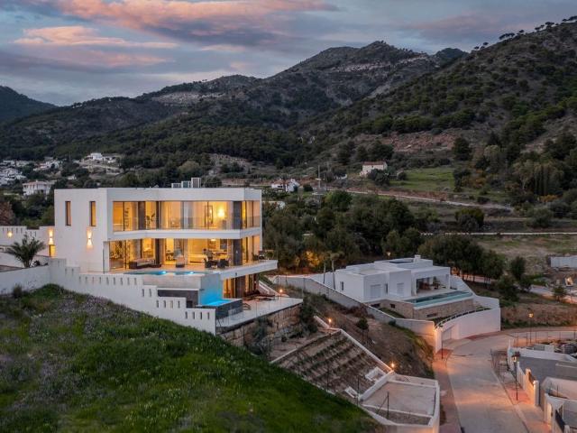 Villa / Chalet de 360 m2 en venta en Mijas, Andalucía