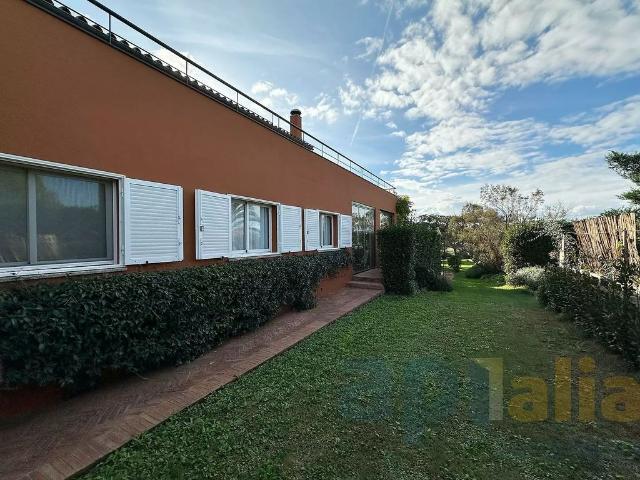 Villa / Chalet de 372 m2 en venta en Ultramort, España