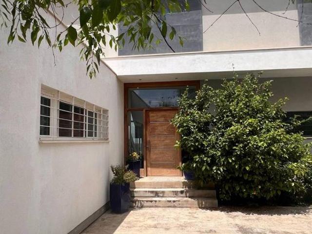 Villa / Chalet de 380 m2 en venta en Las Gabias, Andalucía