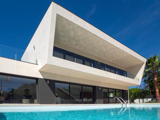 Villa / Chalet de 404 m2 en venta en Marbella, Andalucía
