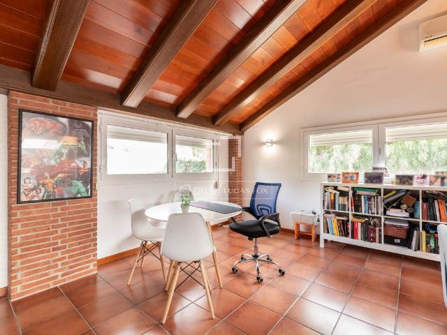 Exclusiva Villa / Chalet de 406 m2 en alquiler en Castelldefels, España