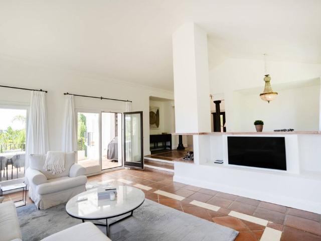 Villa / Chalet de 400 m2 en alquiler en Benahavís, España