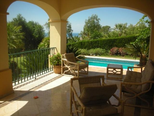 Villa / Chalet de 400 m2 en venta en Marbella, Andalucía