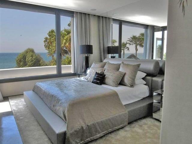 Villa / Chalet de 430 m2 en alquiler en Los Monteros, Marbella, Provincia de Málaga, Andalucía