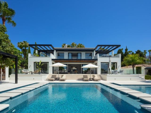 Villa / Chalet de 457 m2 en venta en Marbella, Andalucía