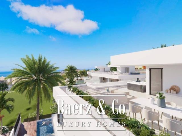 Villa / Chalet de 459 m2 en venta en Los Cristianos, España