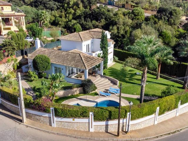 Villa / Chalet de 452 m2 en venta en Marbella, Andalucía