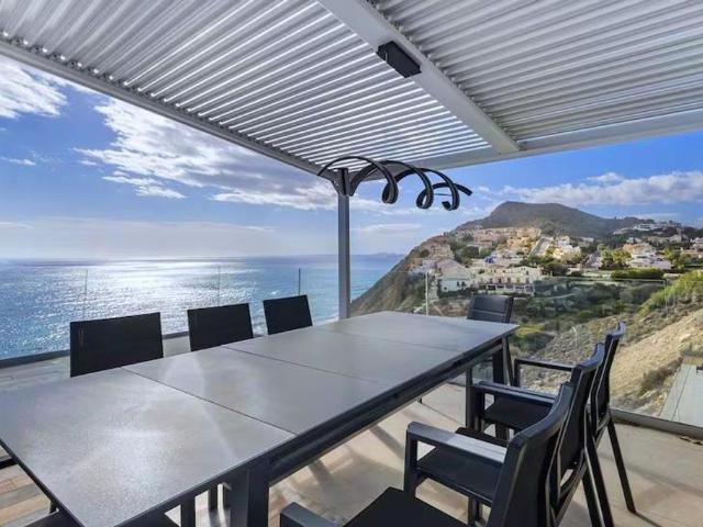 Villa / Chalet de 504 m2 en venta en Caserío El Campello, Valencia