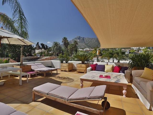 Villa / Chalet de 500 m2 en alquiler en Marbella, Andalucía