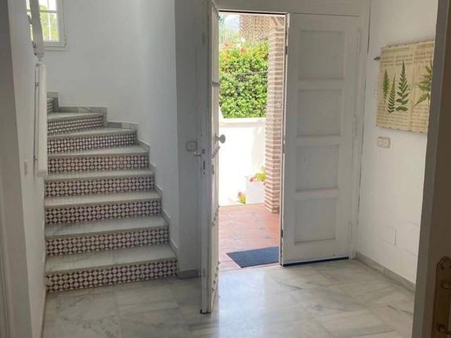 Villa / Chalet de 500 m2 en alquiler en Puerto Banús, España