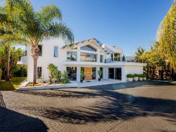 Plaza Juan Romero, Centro de Marbella, Camino de Camoján, Sierra Blanca, Urbanización Lomas de Puente Roman, Málaga, Andalucía, Andalucía