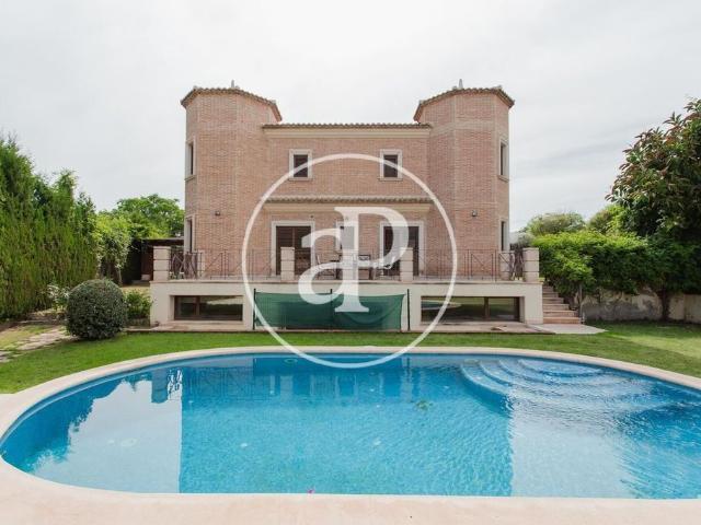 Villa / Chalet de 531 m2 en venta en Bétera, Comunidad Valenciana