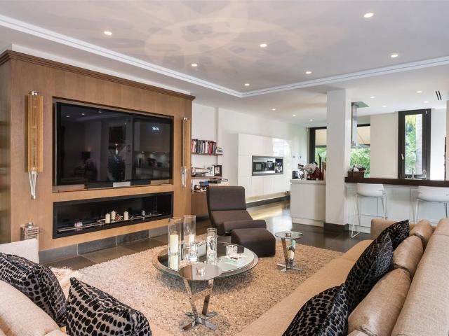 Villa / Chalet de 541 m2 en venta en Marbella, Andalucía