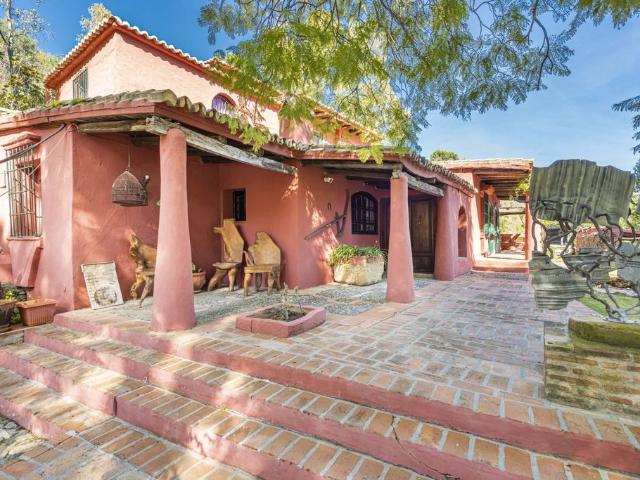 Villa / Chalet de 552 m2 en venta en Marbella, Andalucía