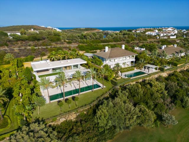 Villa / Chalet de 578 m2 en venta en Casares, Andalucía