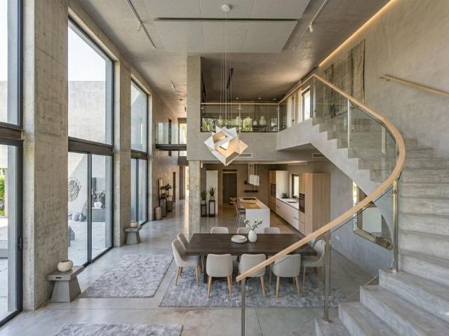 Villa / Chalet de 621 m2 en venta en Estepona, Andalucía