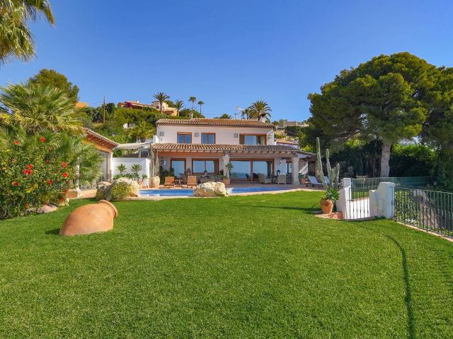 Villa / Chalet de 632 m2 en venta en Benissa, Valencia